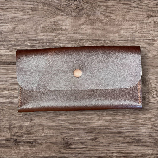 Women’s bi-fold wallet